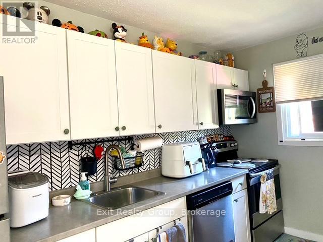 116 Nicholas Street Property Photo 9