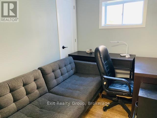 116 Nicholas Street Property Photo 25