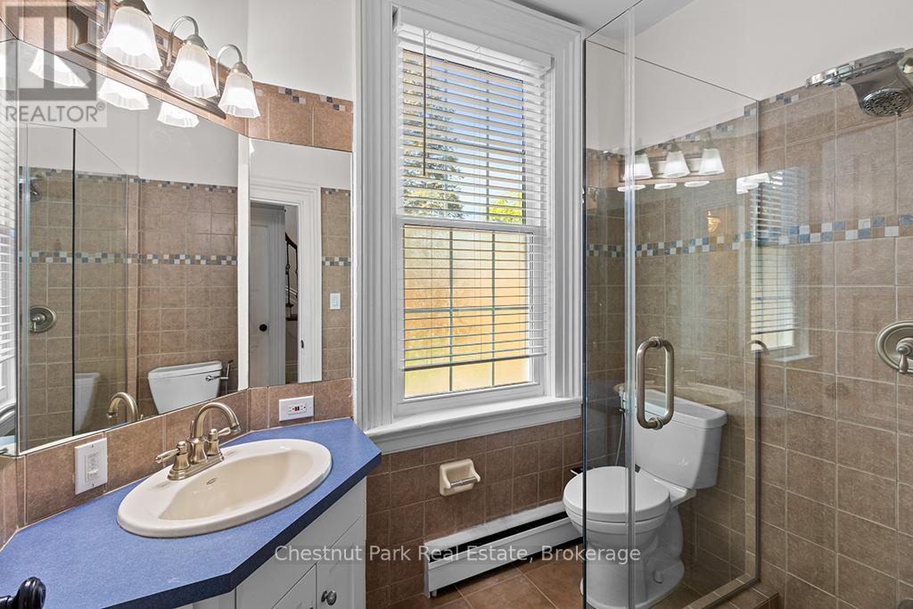 1663 5th Avenue E Property Photo 16