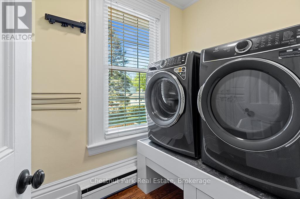 1663 5th Avenue E Property Photo 30