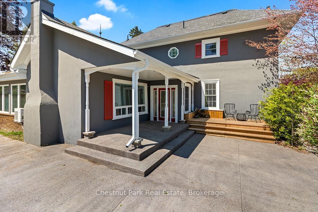 1663 5th Avenue E Property Photo 35