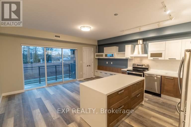 6479 Montrose Road Property Photo 8