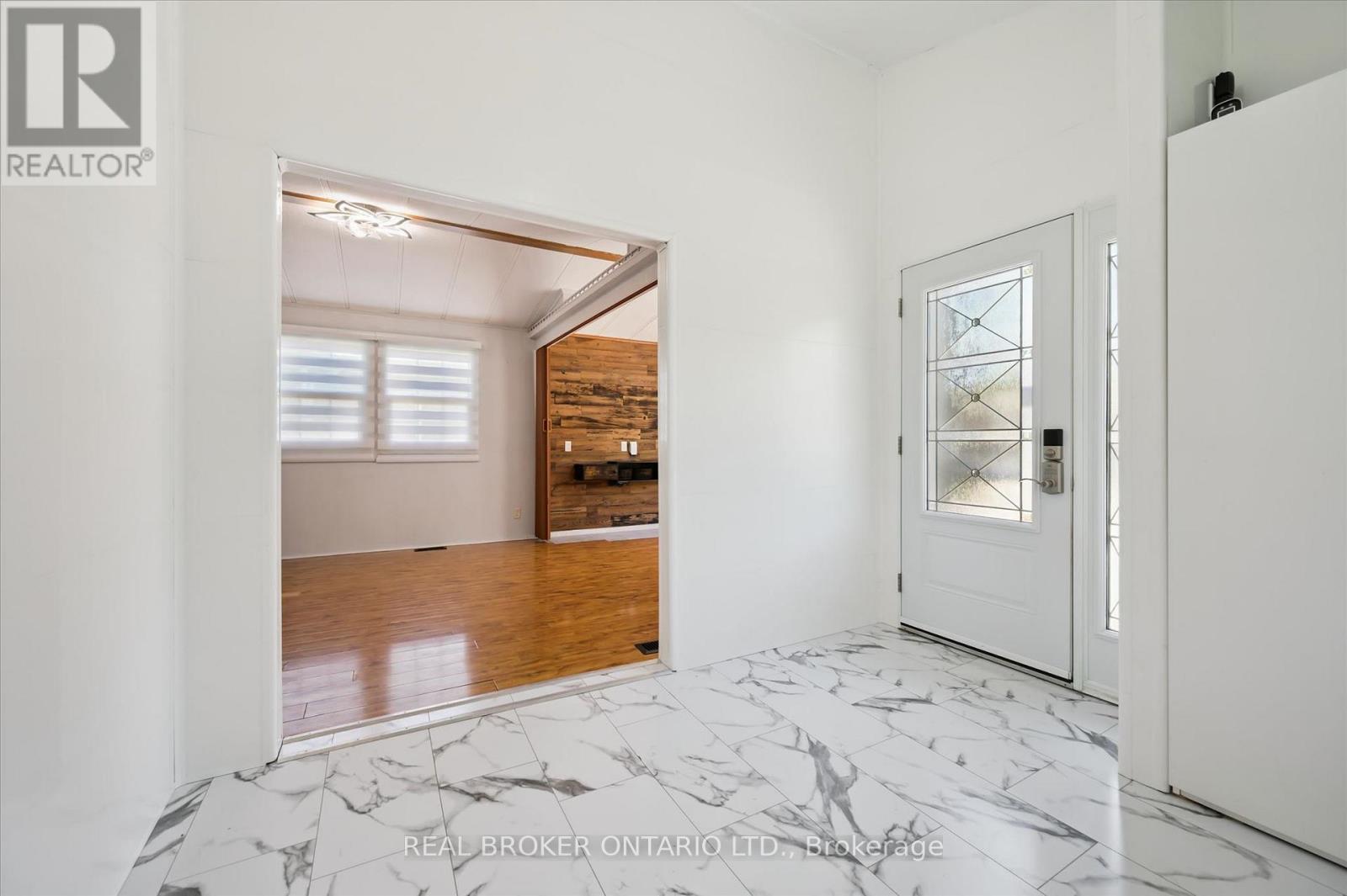 490 Spruce Street Property Photo 5