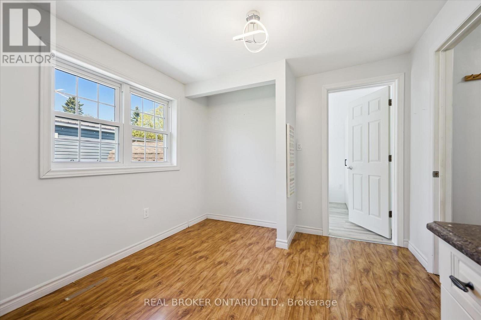 490 Spruce Street Property Photo 19