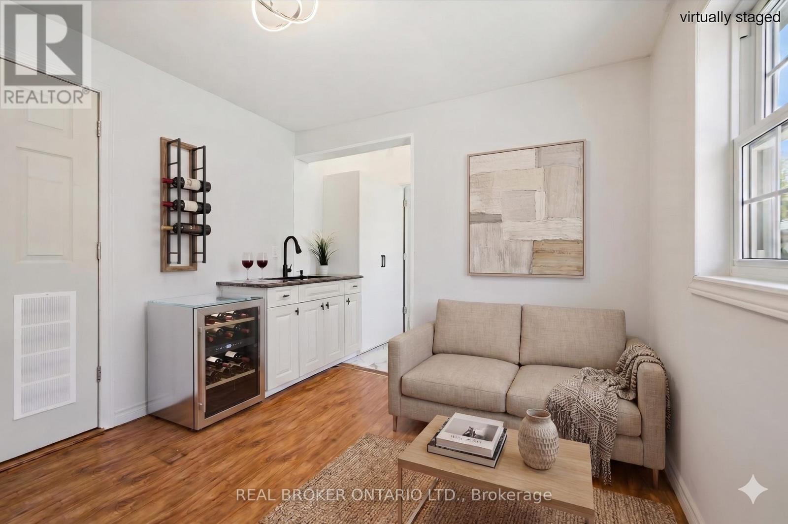 490 Spruce Street Property Photo 21