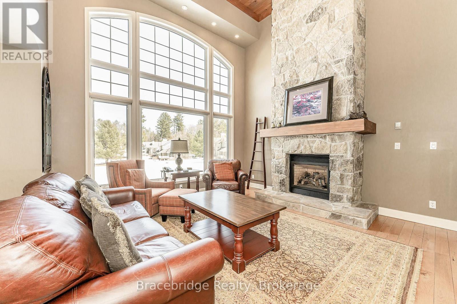Sandfield 3 W3 - 3876 Muskoka Rd 118 Highway W Property Photo 16