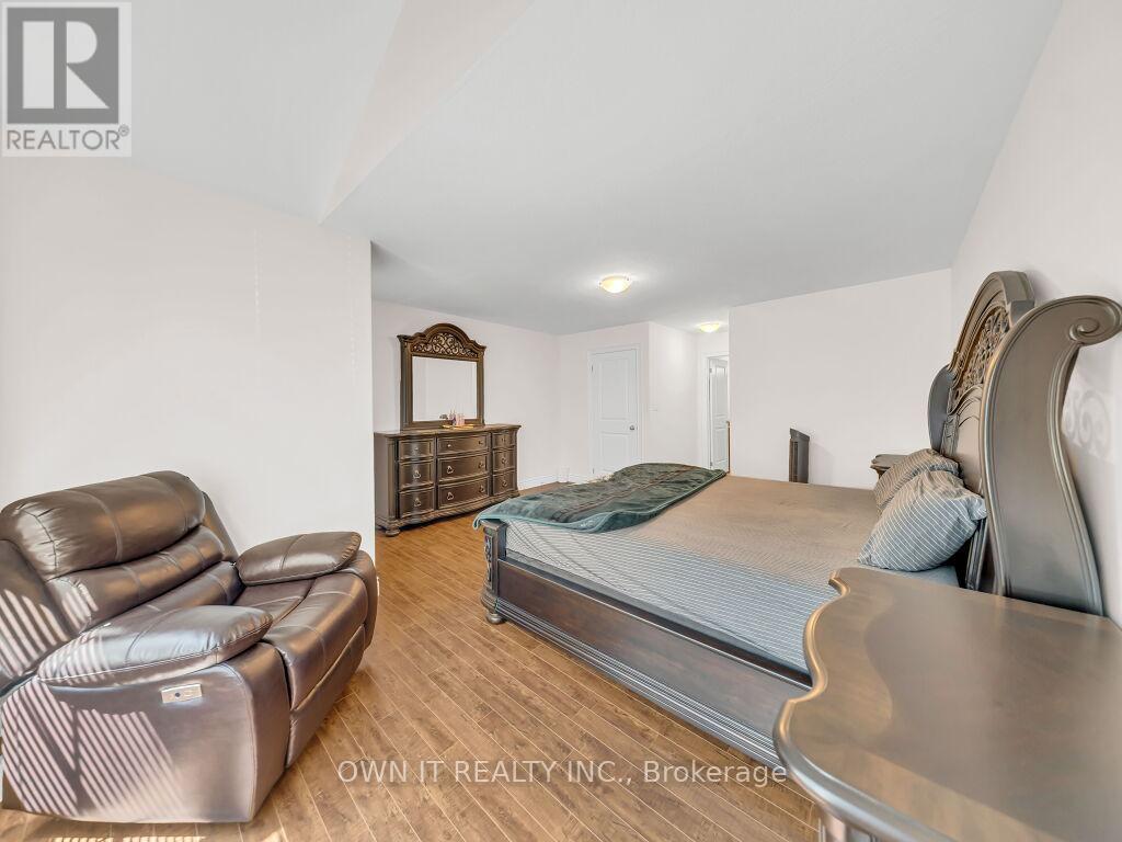 1192 Caen Avenue Property Photo 22