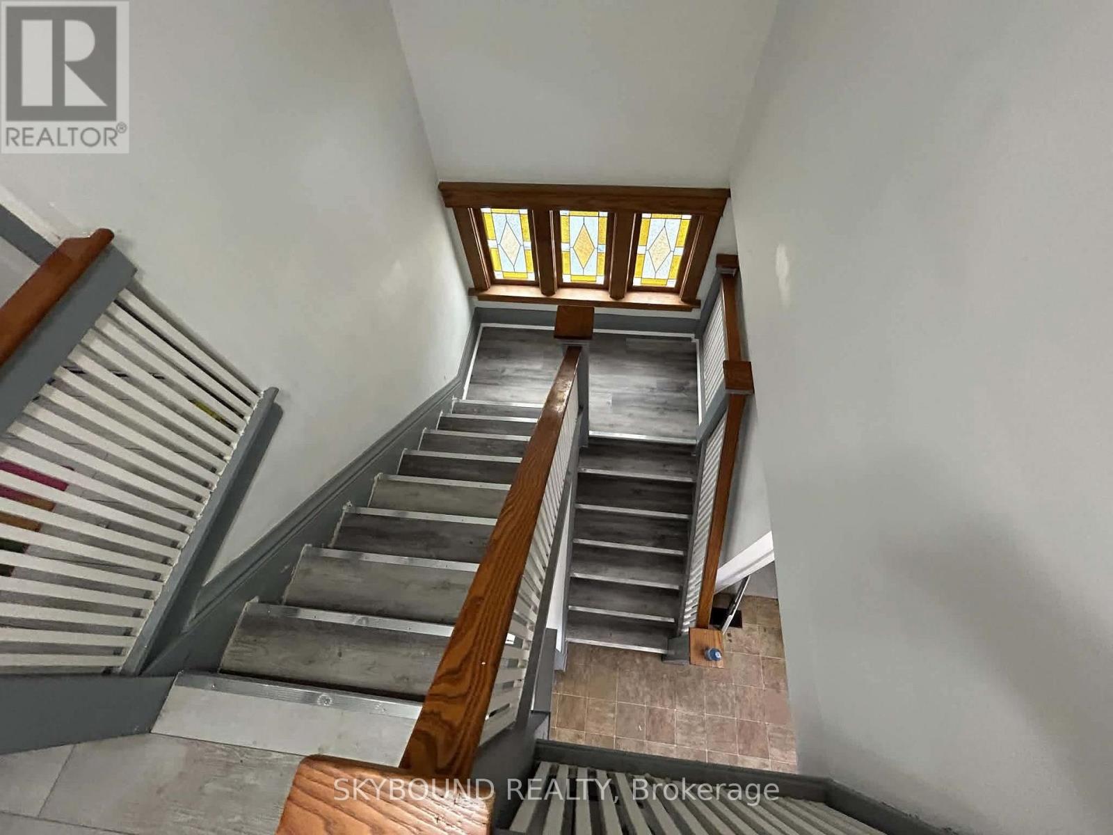 5113 St Lawrence Avenue Property Photo 30