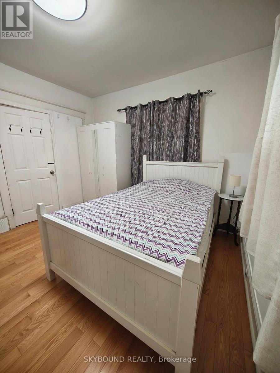 5113 St Lawrence Avenue Property Photo 31