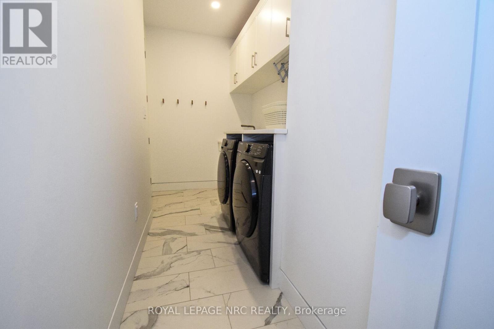 82 Ivy Crescent Property Photo 30