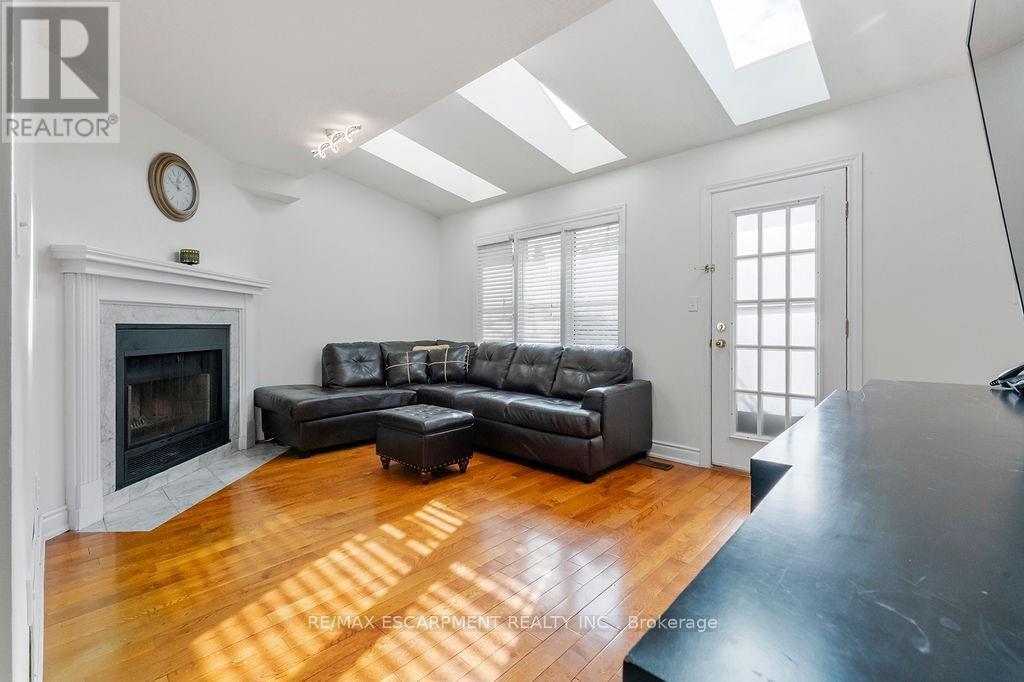 113 Greenshire Drive Property Photo 10