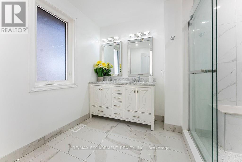 113 Greenshire Drive Property Photo 24
