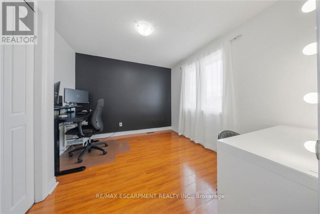 113 Greenshire Drive Property Photo 30