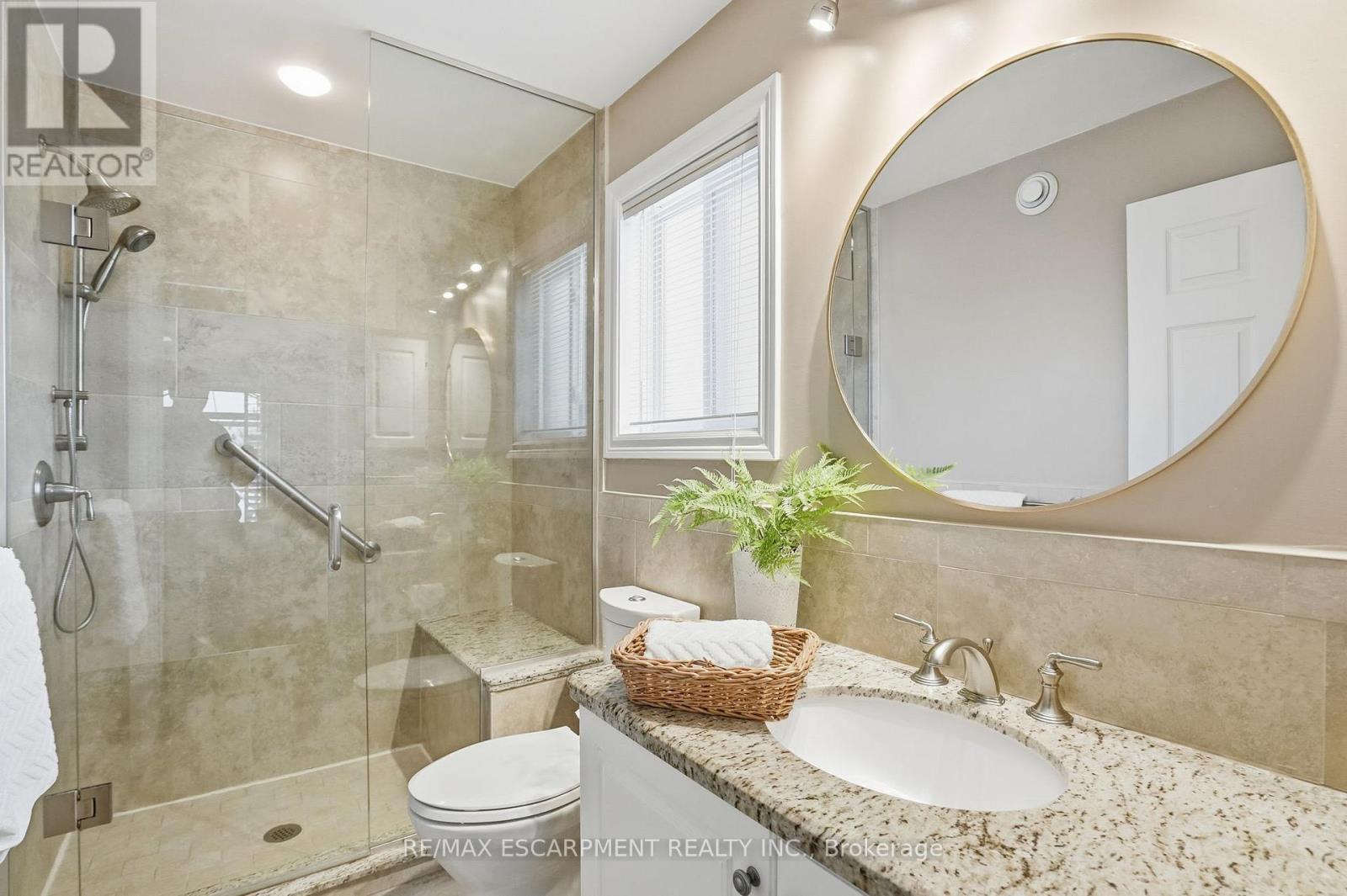 148 Glenariff Drive Property Photo 26