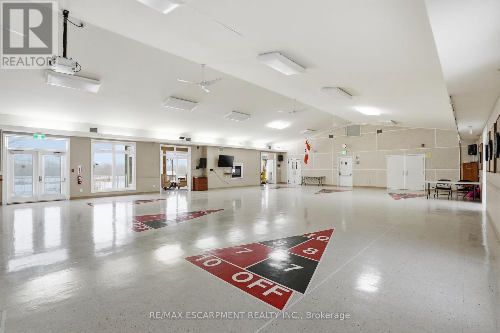 148 Glenariff Drive Property Photo 36