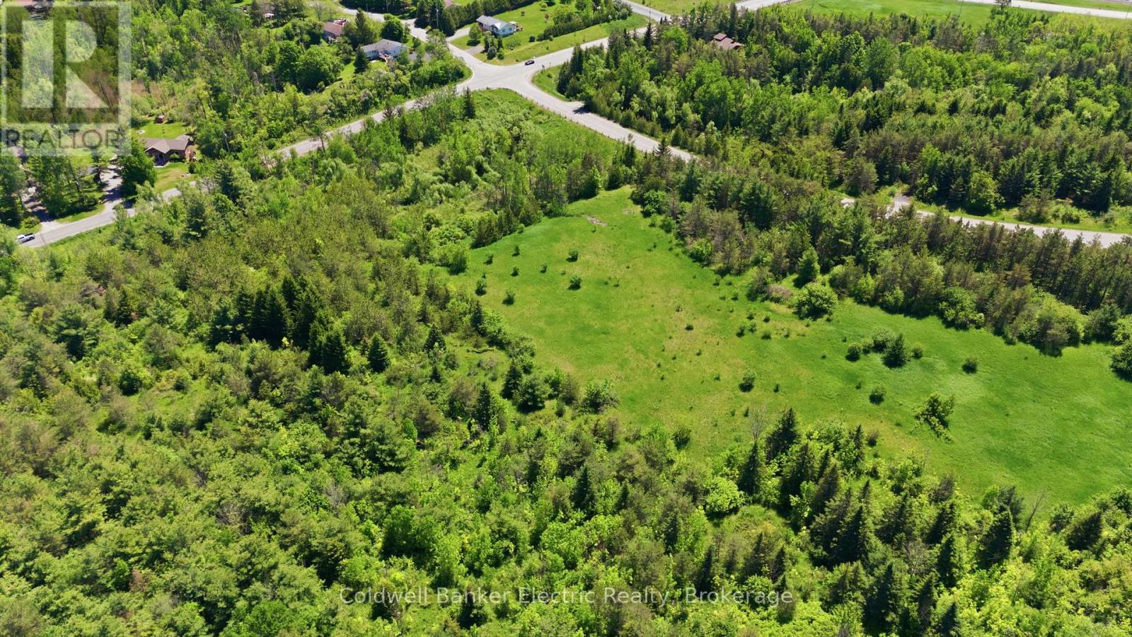 468 Fallis Line Property Photo 2