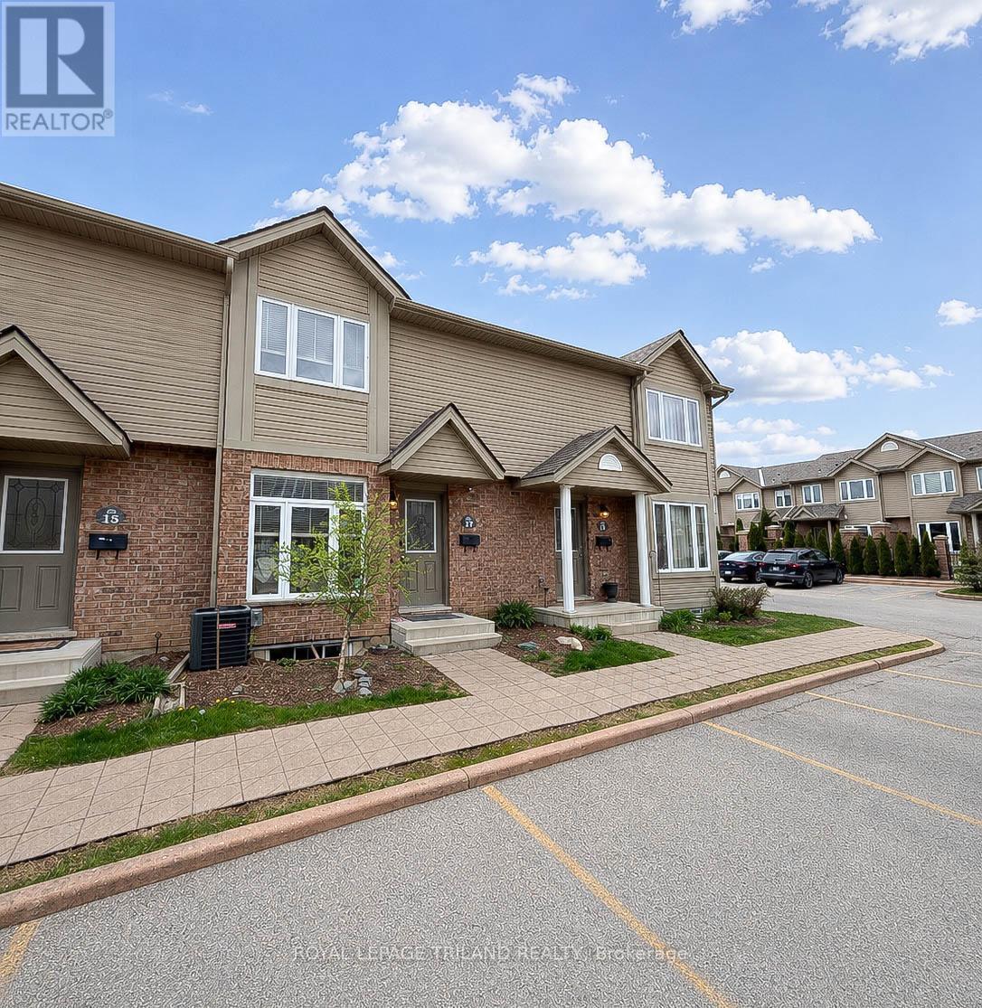 17 - 1600 MICKLEBOROUGH DRIVE Property Photo 1