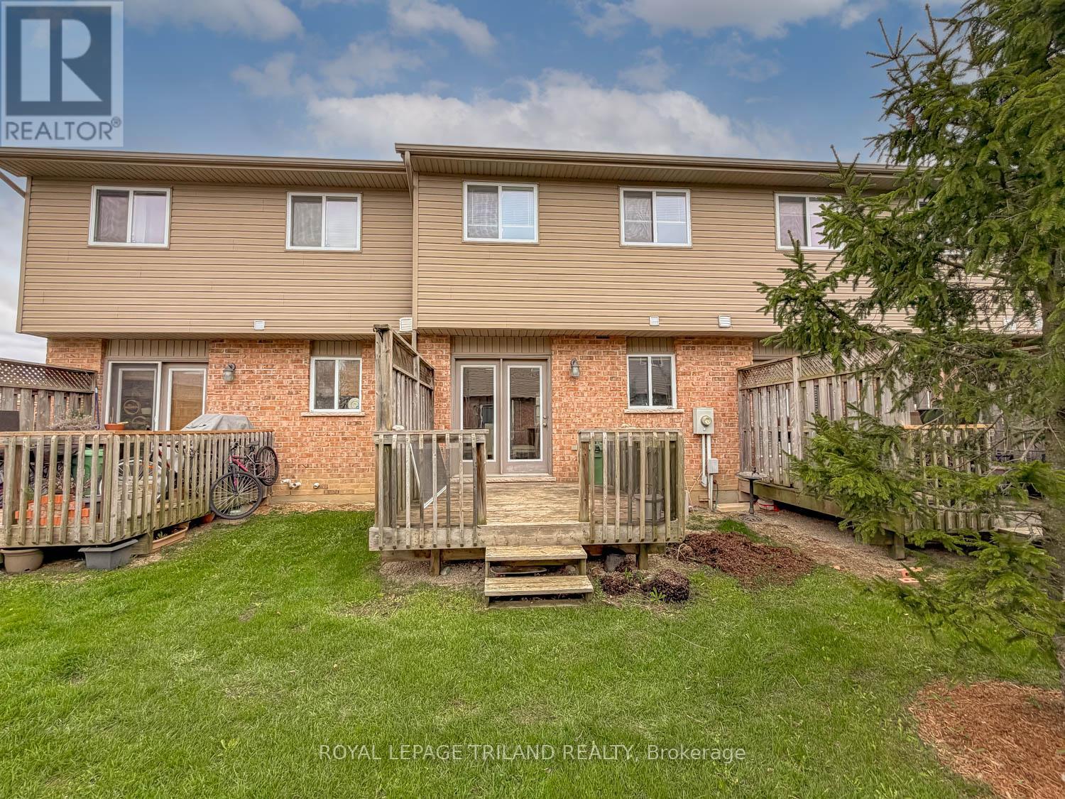 17 - 1600 Mickleborough Drive Property Photo 14