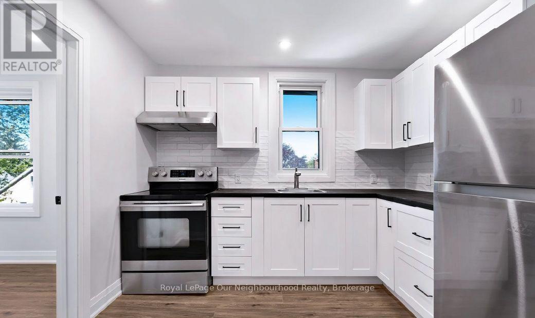 5749 Summer Street Property Photo 7