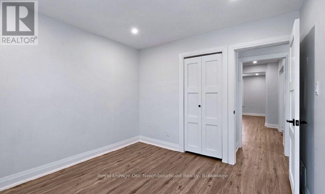 5749 Summer Street Property Photo 10