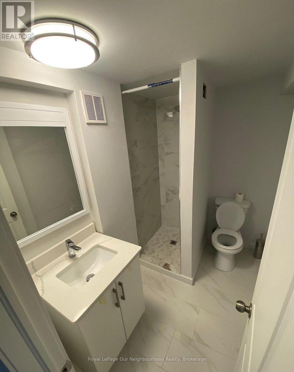 5749 Summer Street Property Photo 26