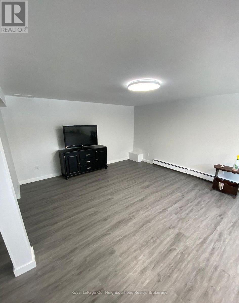 5749 Summer Street Property Photo 29