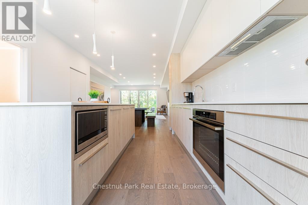 29 Rockmount Crescent Property Photo 10