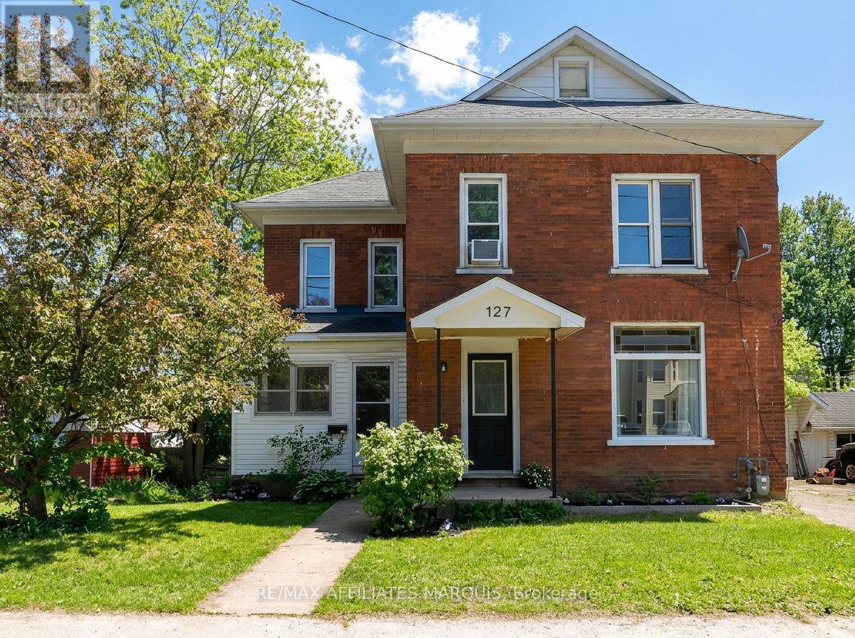 127 BROCKVILLE STREET