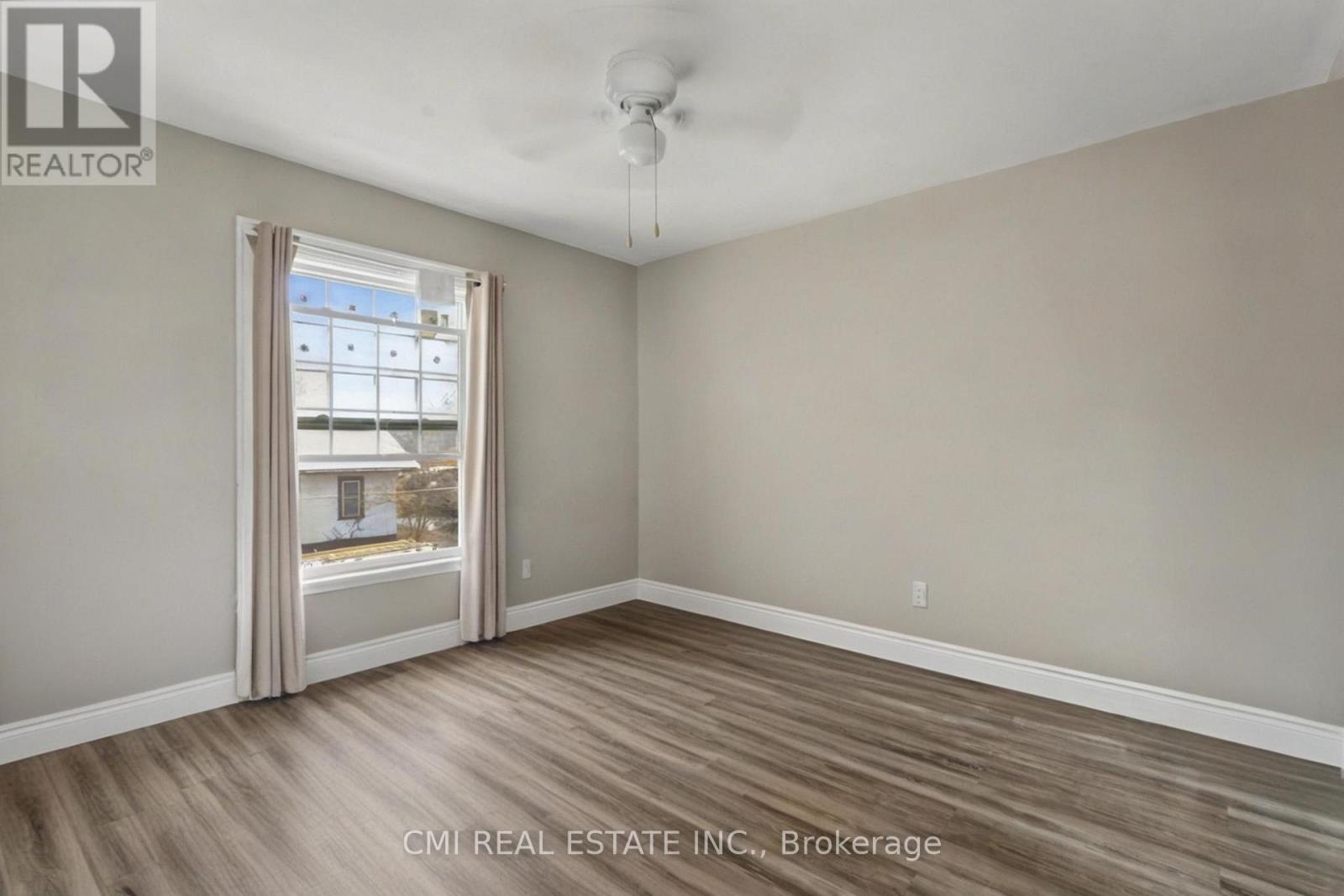 122 Montrose Street Property Photo 24