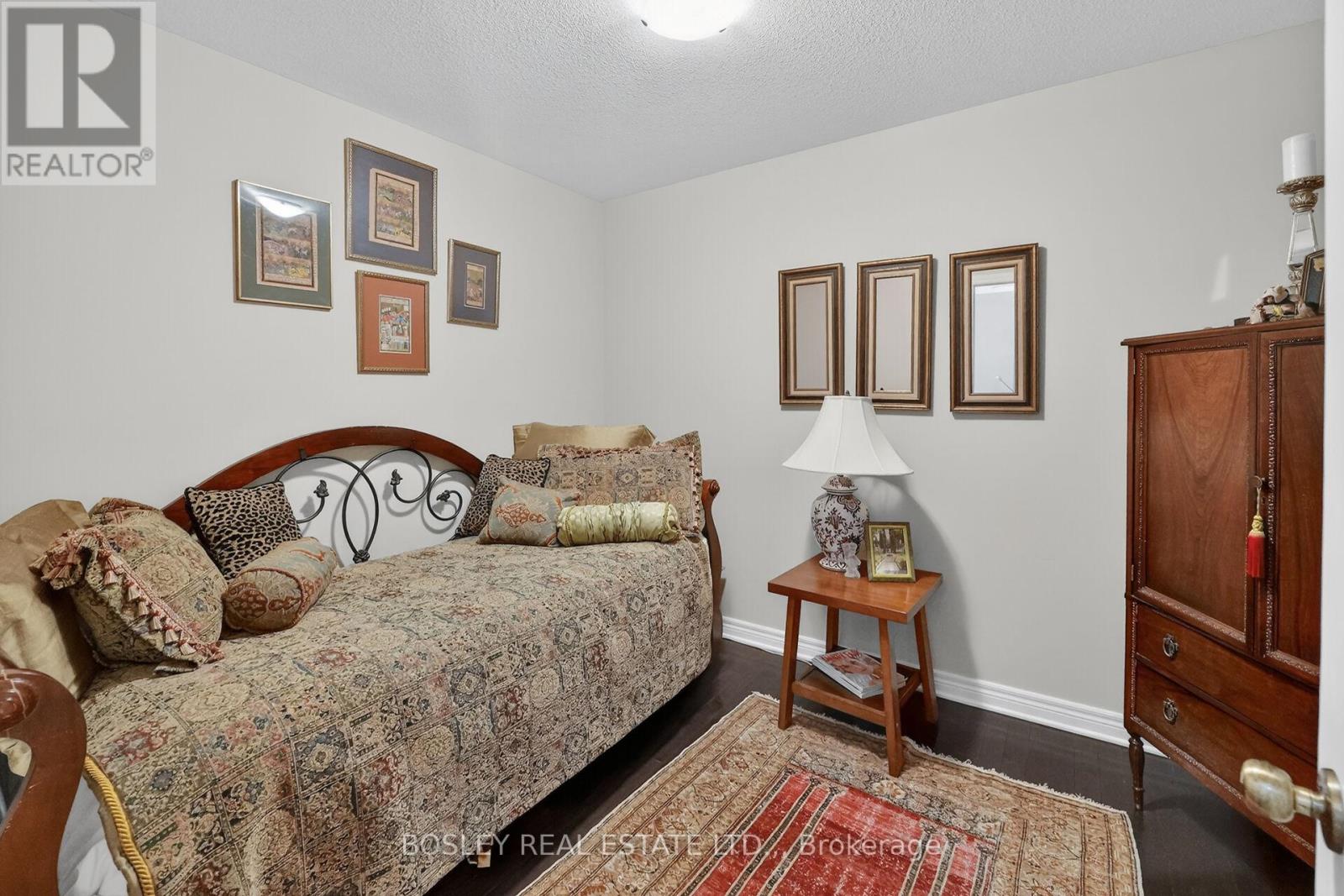 Unit 12 - 7 Gibson Place Property Photo 14