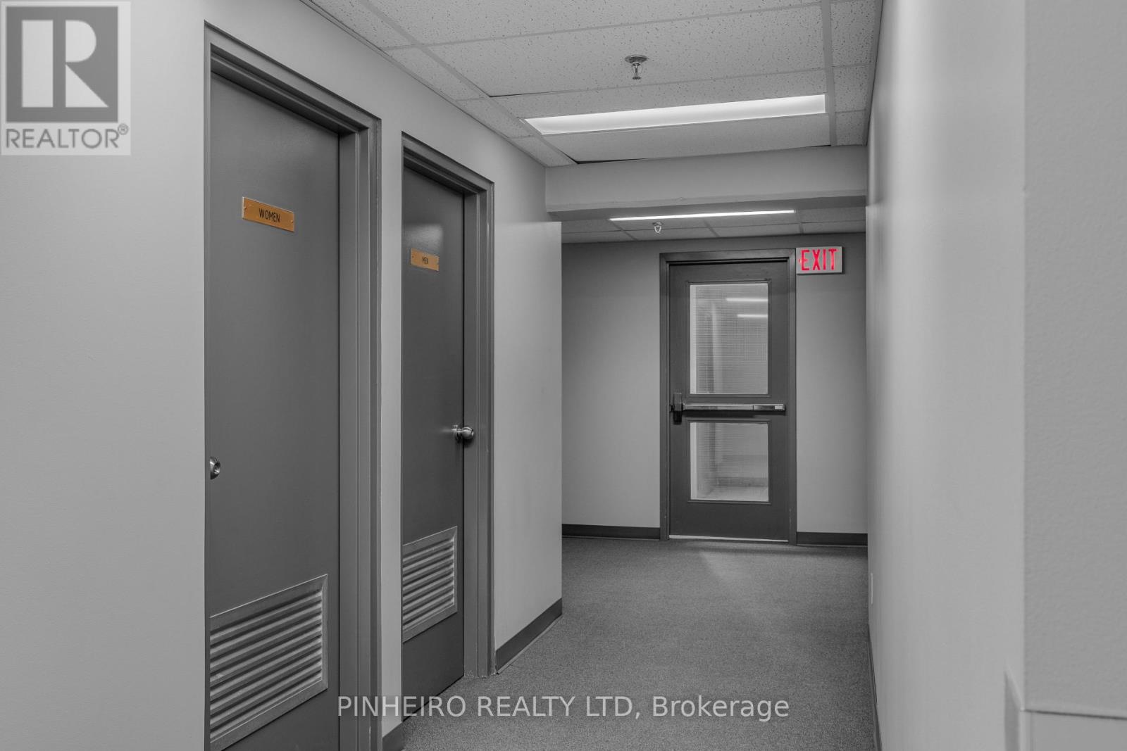 200 - 123 St George Street Property Photo 12