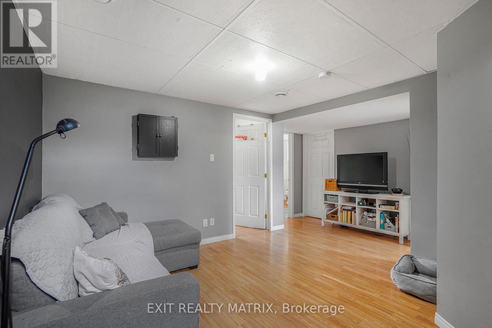 90 Richard Street Property Photo 23