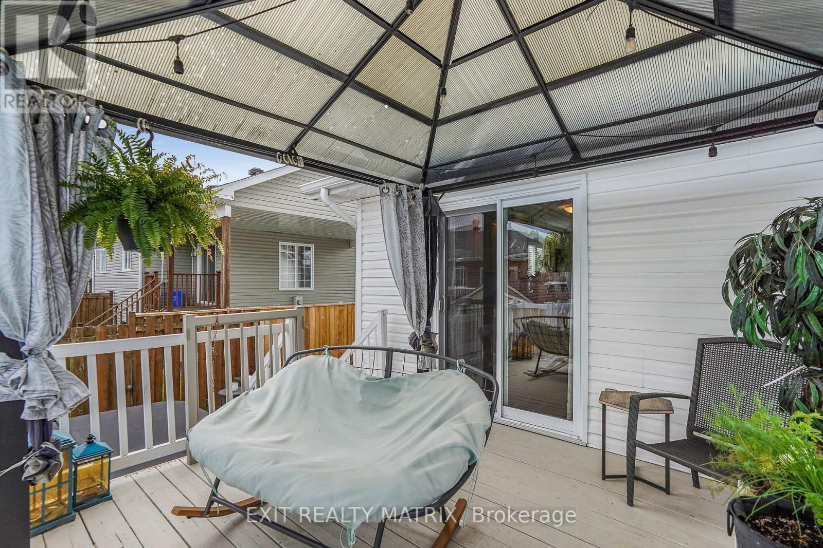 90 Richard Street Property Photo 29