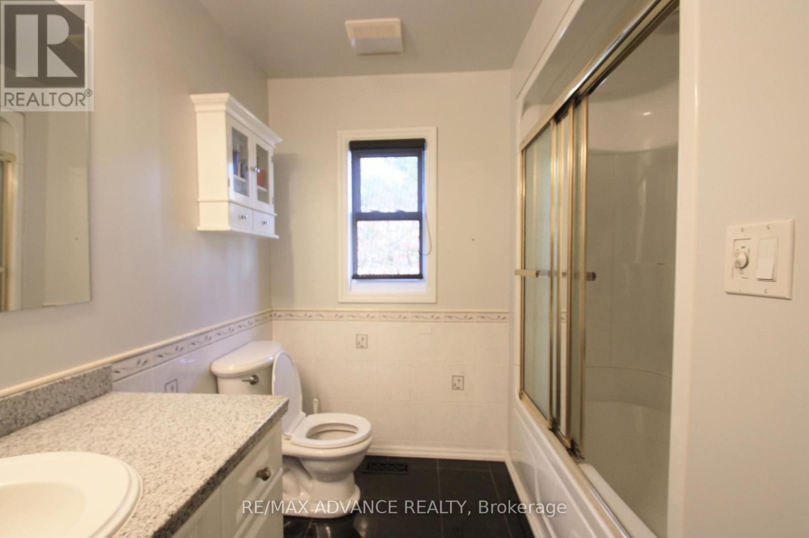 77 Rockview Road Property Photo 16