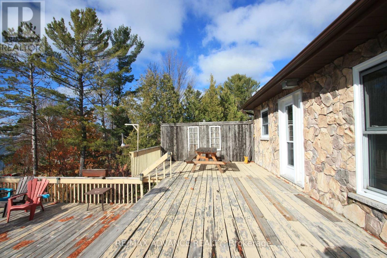 77 Rockview Road Property Photo 40