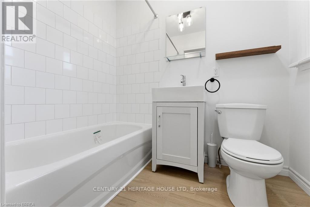 174-176 Darling Street Property Photo 13