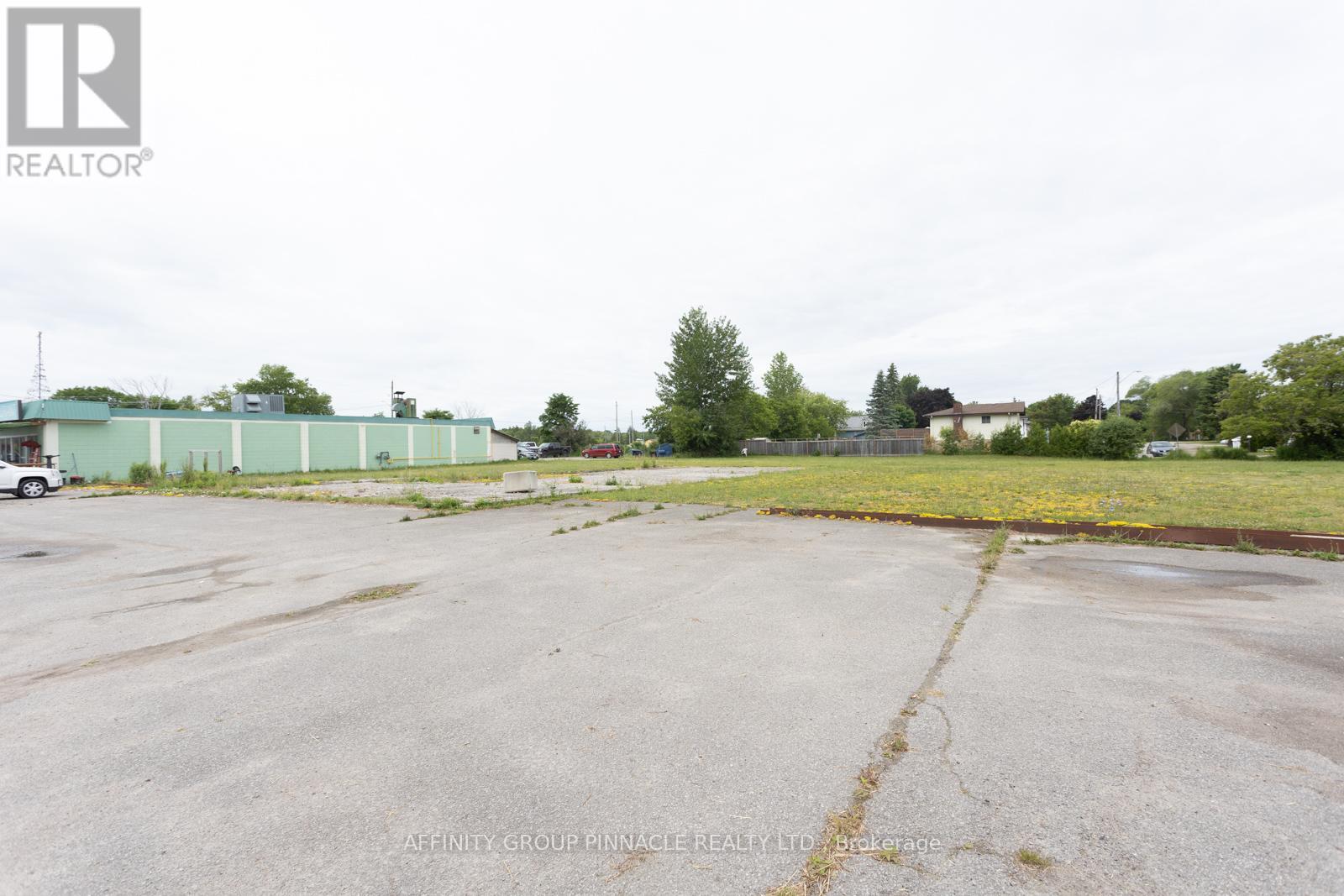 94 Lindsay Street Property Photo 6
