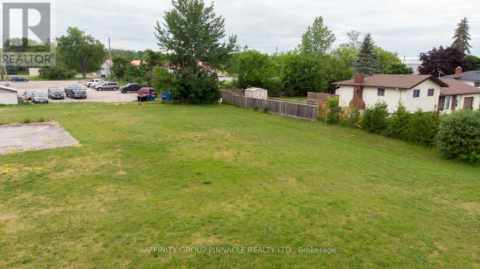 94 Lindsay Street Property Photo 36