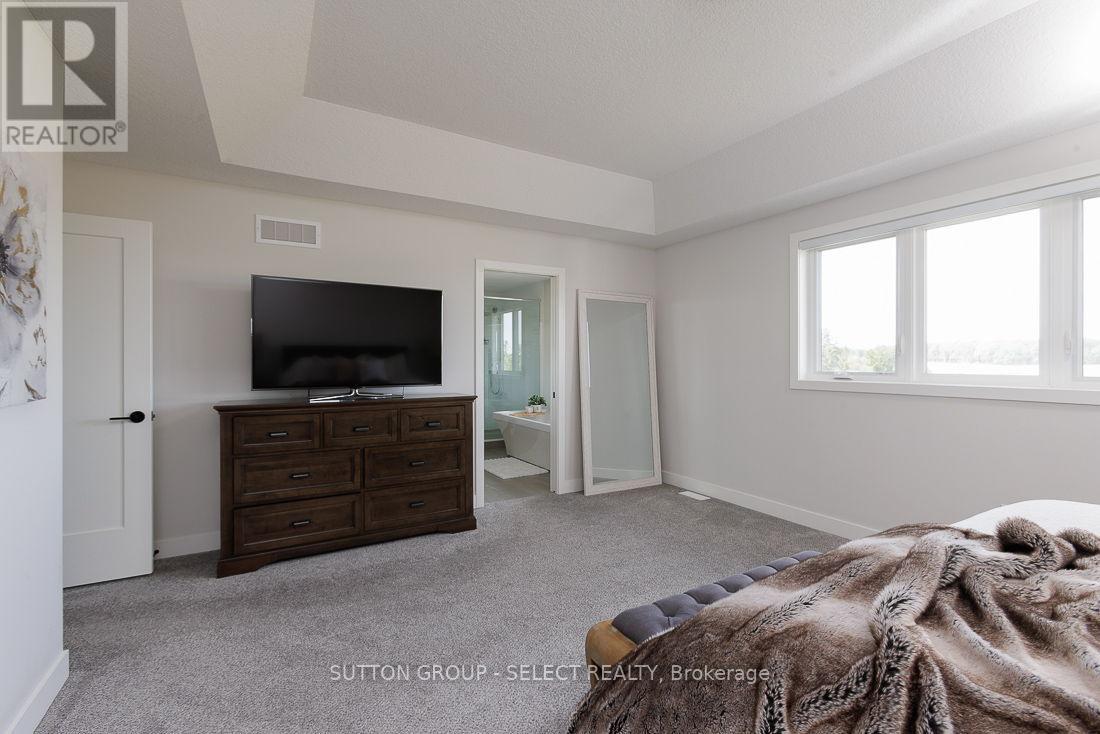 2538 Buroak Drive Property Photo 29