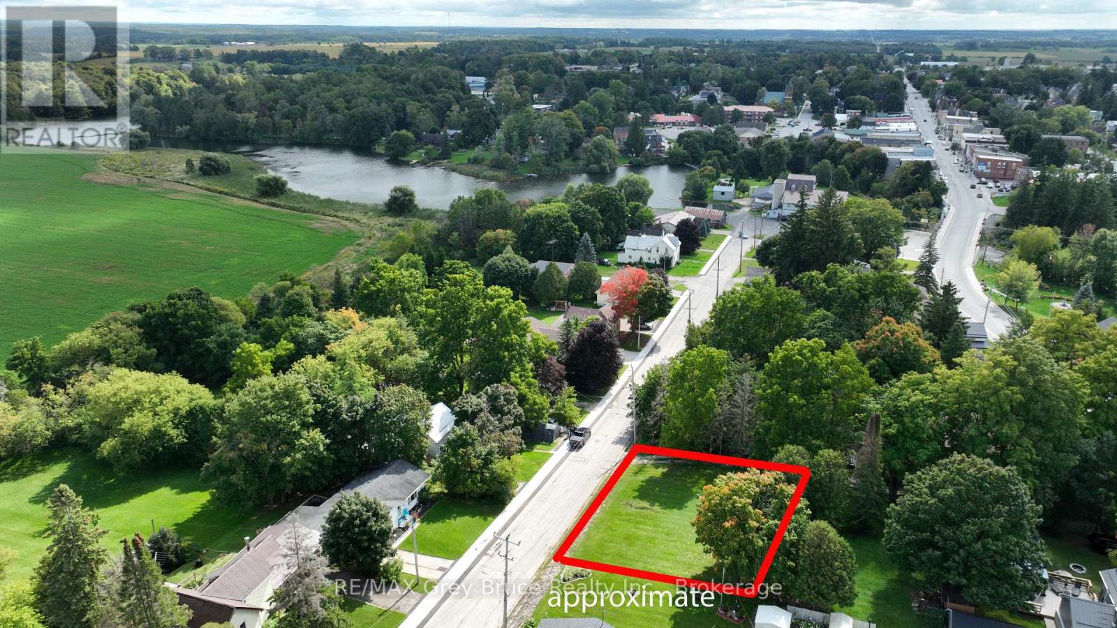 Pt Lot 2 2nd Avenue Property Photo 11