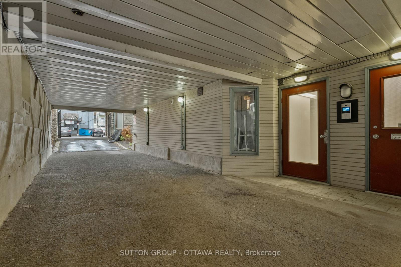201 - 117 Murray Street Property Photo 5