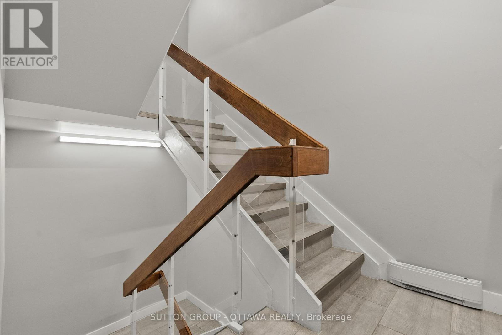 201 - 117 Murray Street Property Photo 9