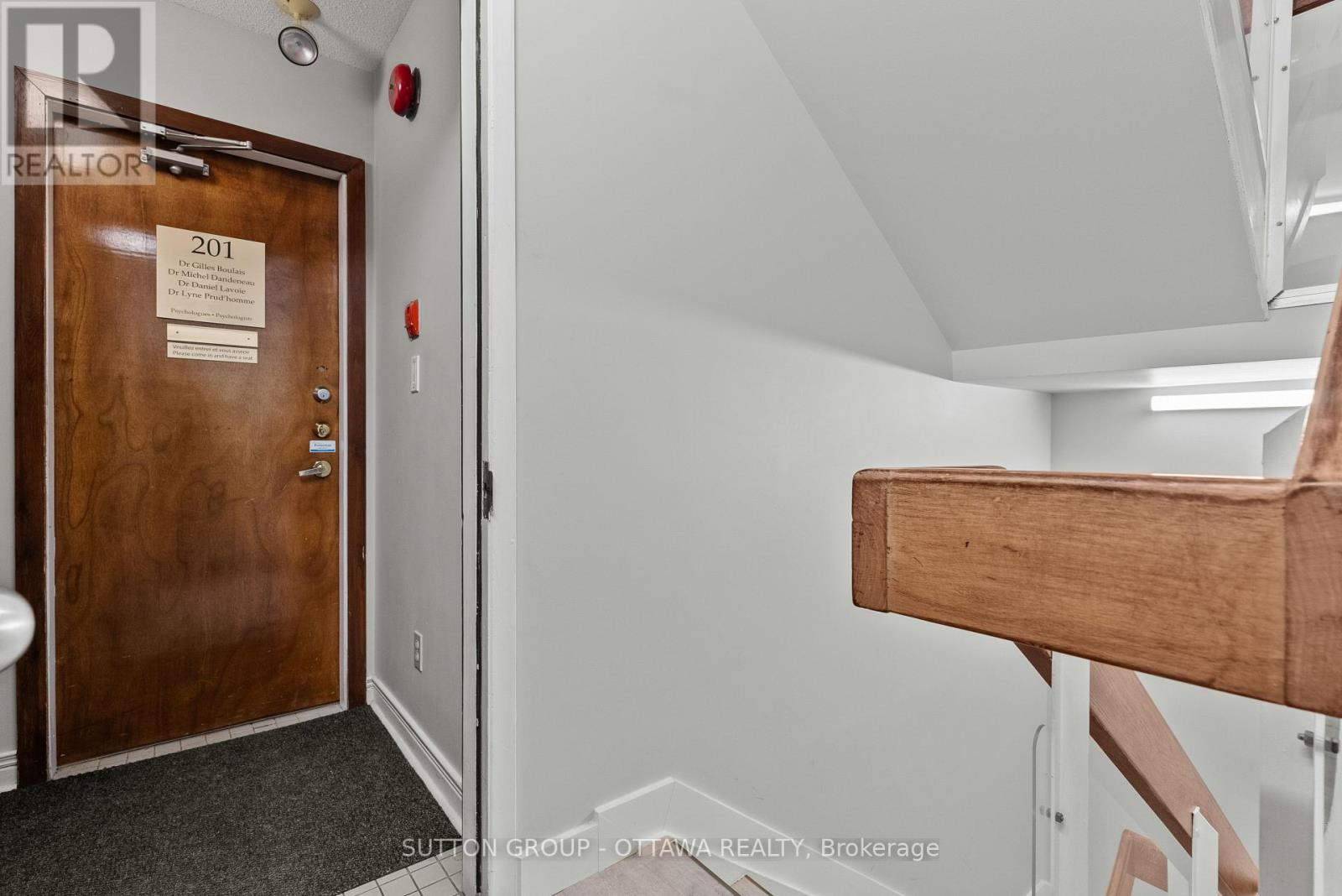 201 - 117 Murray Street Property Photo 10