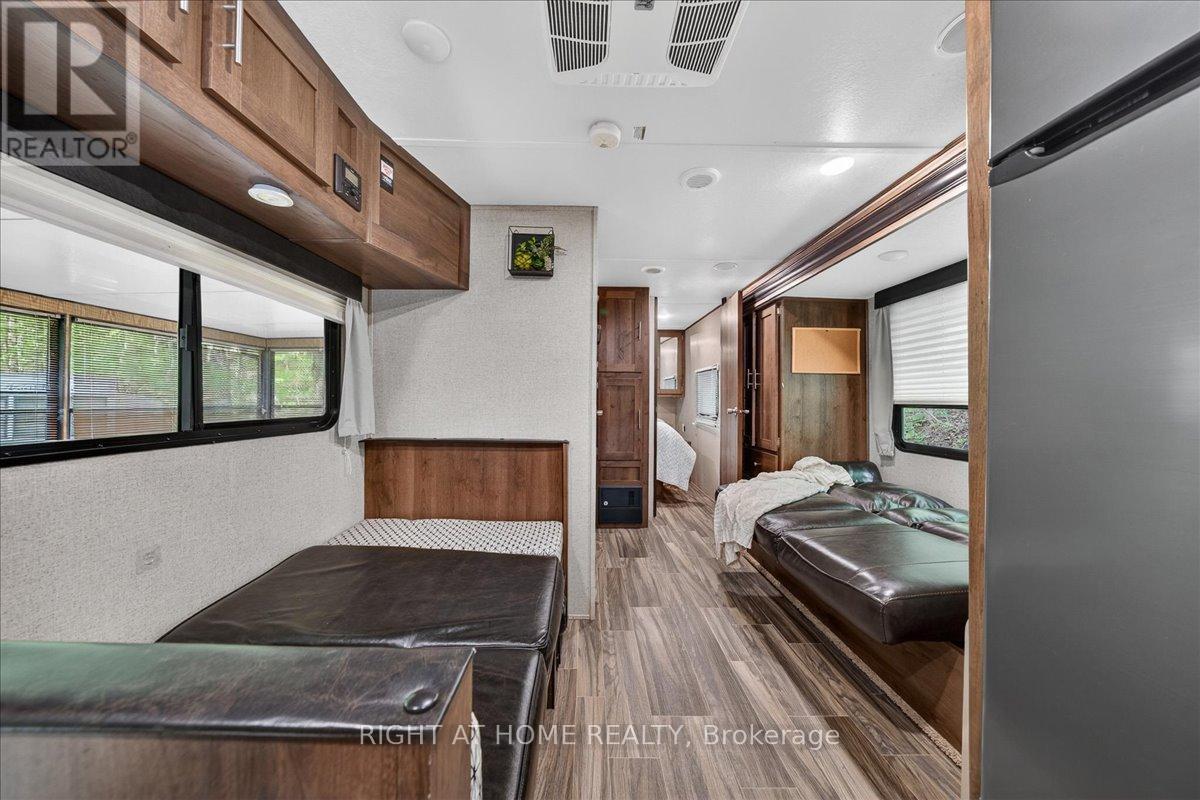 201 - 142571 35 Road Property Photo 17