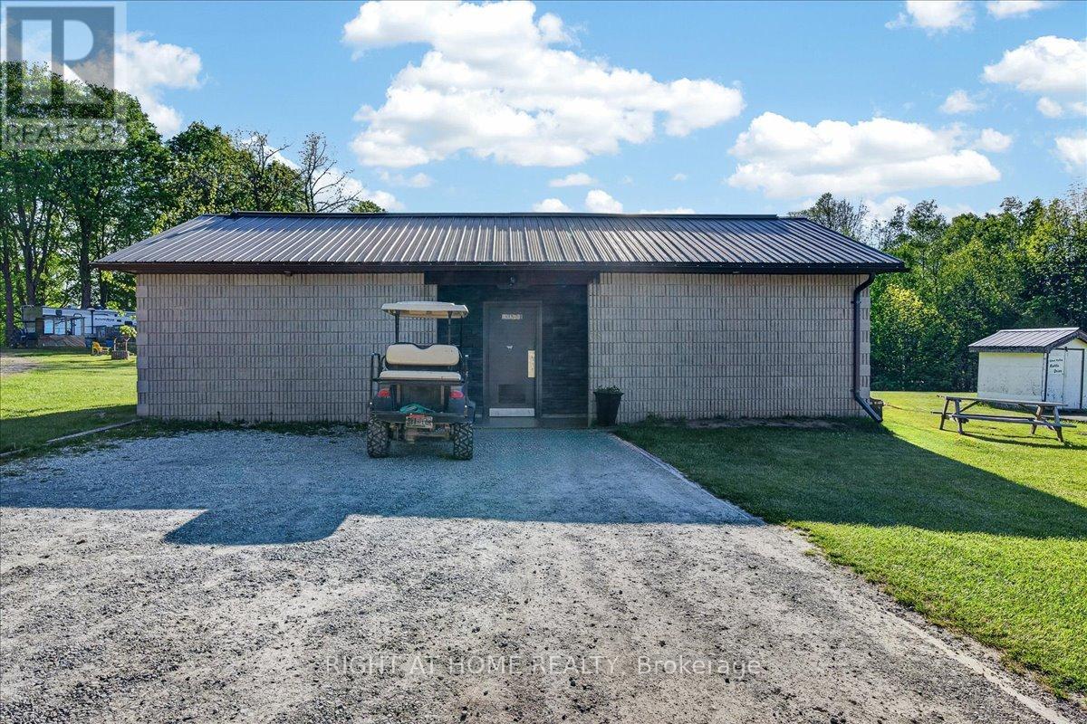 201 - 142571 35 Road Property Photo 36
