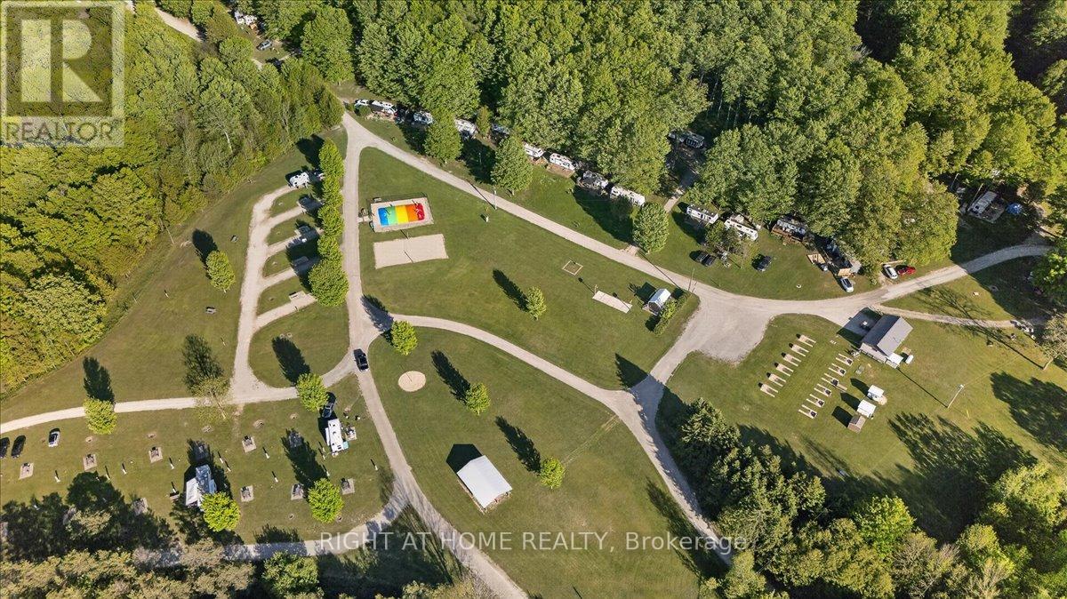 201 - 142571 35 Road Property Photo 41