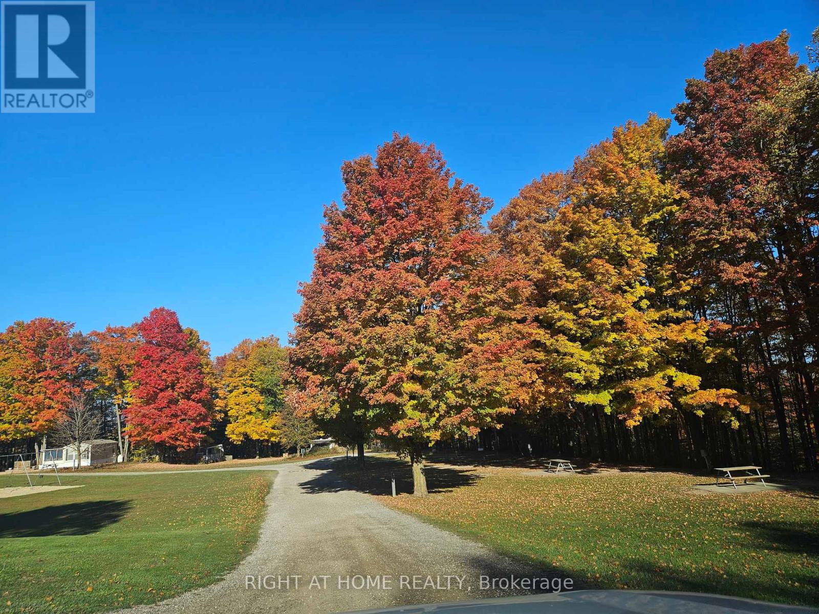 201 - 142571 35 Road Property Photo 46