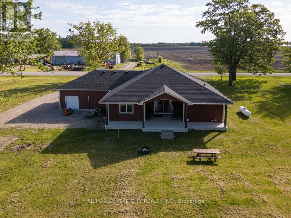 22273 Pratt Siding Road Property Photo 8