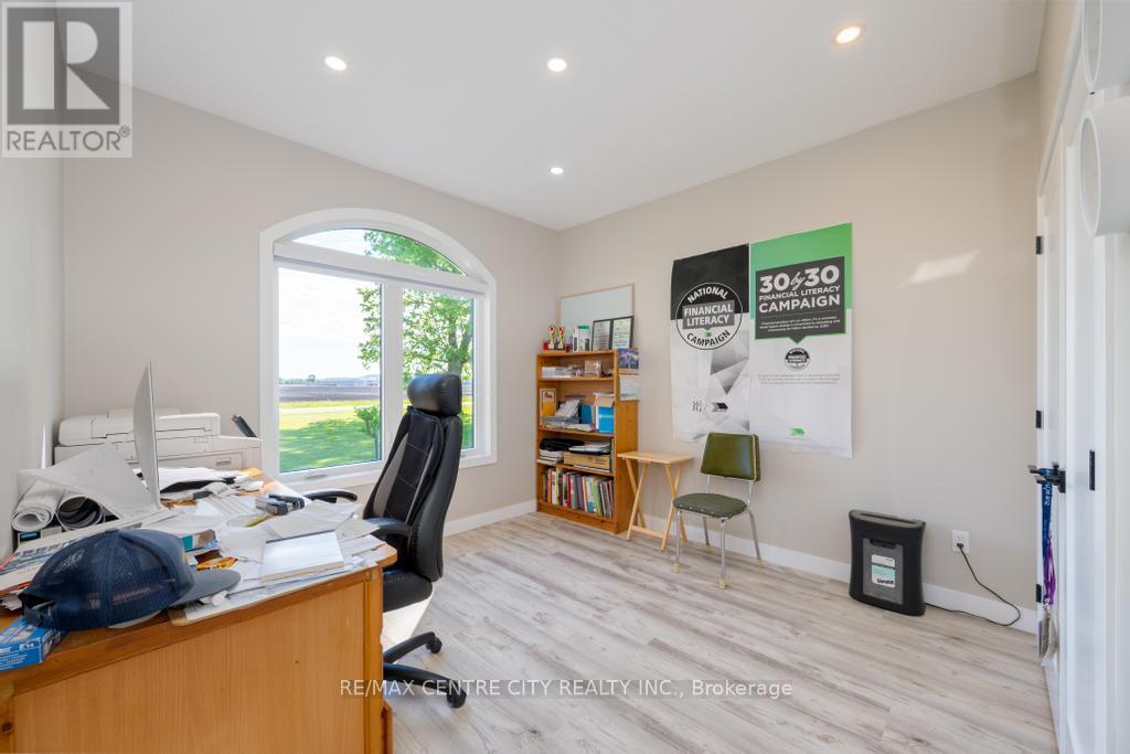 22273 Pratt Siding Road Property Photo 18