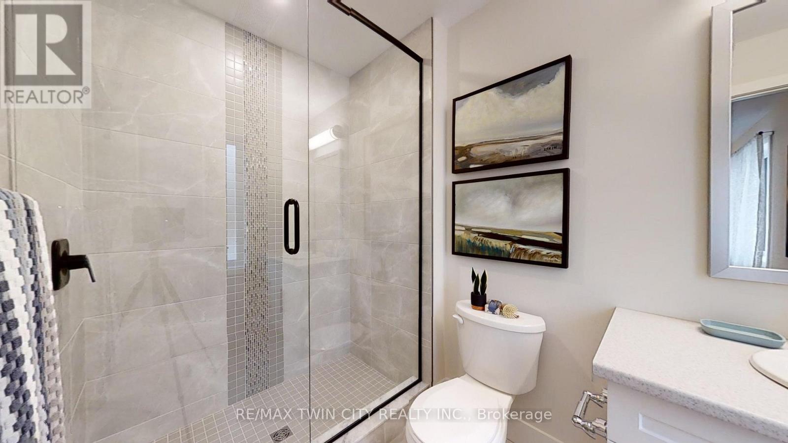 147 Julie Crescent Property Photo 10